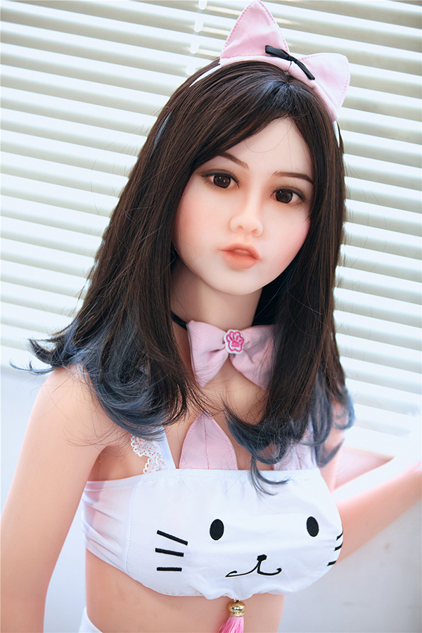 D04036-01 real annabelle doll
