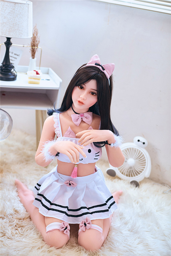 D04036-03 real annabelle doll