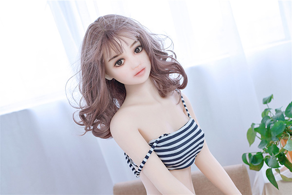 real doll annabelle