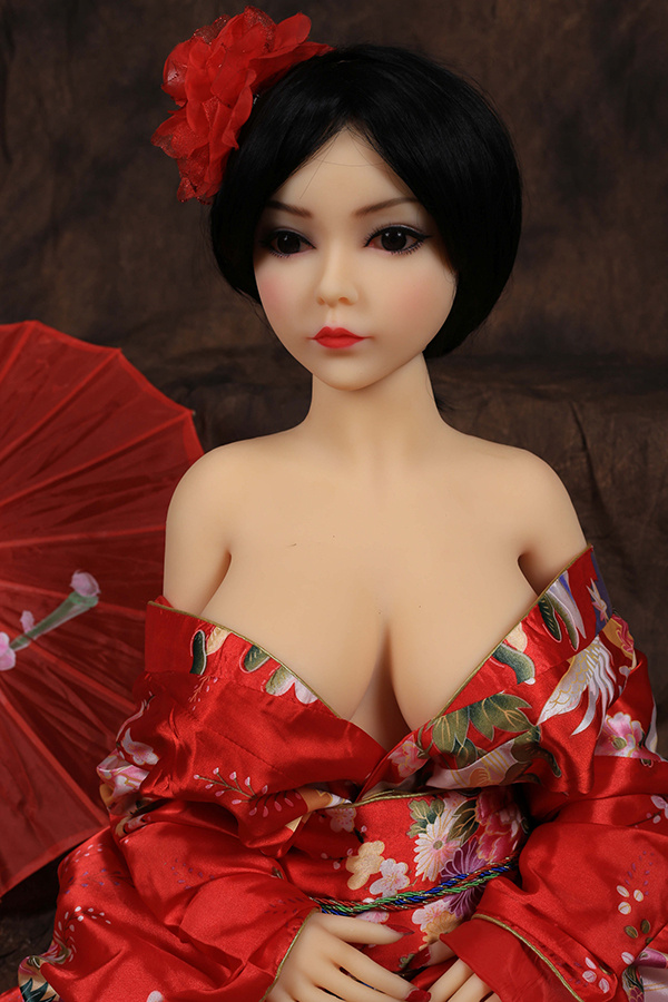 mini sexpuppe