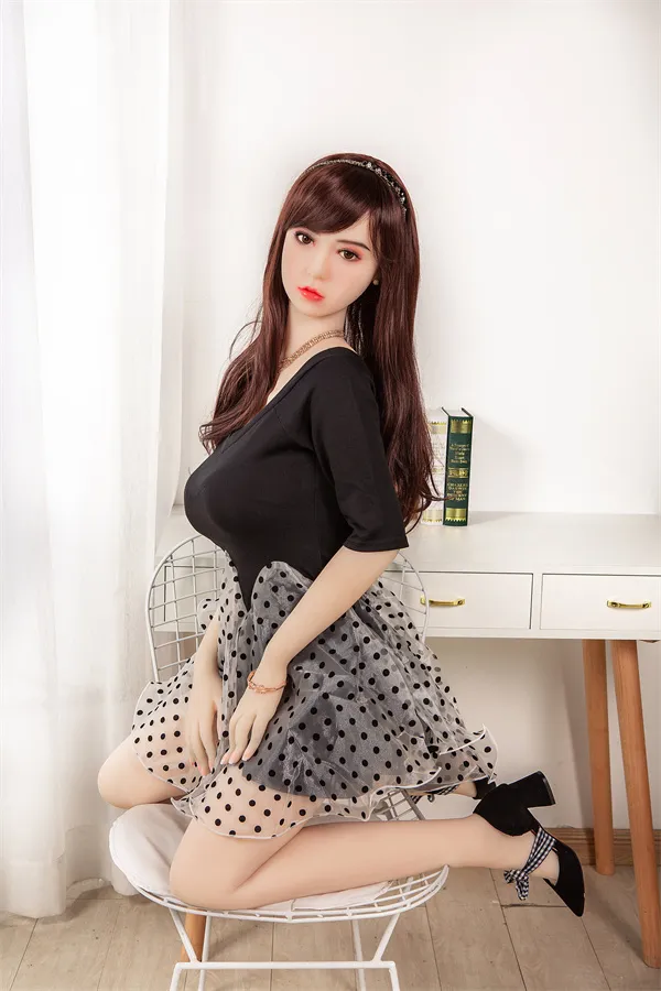 Chinesische Sexpuppe