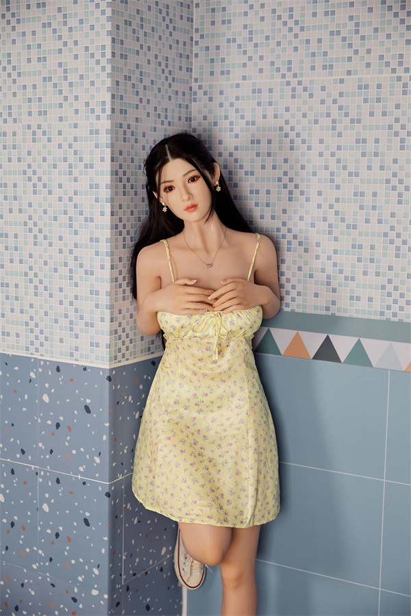 silicone sex doll