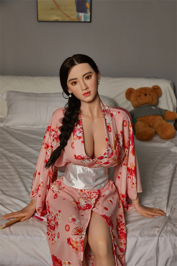 silicone sex doll