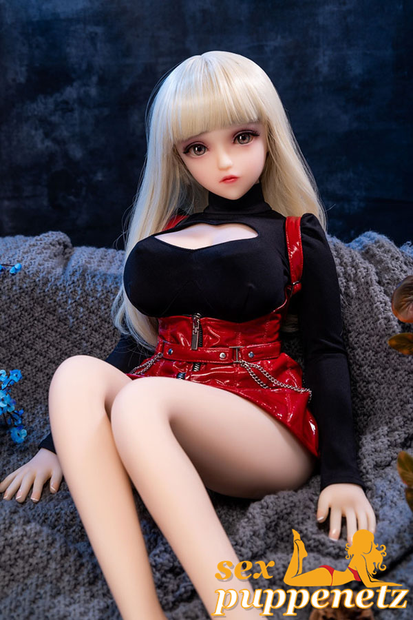 tiny sex doll