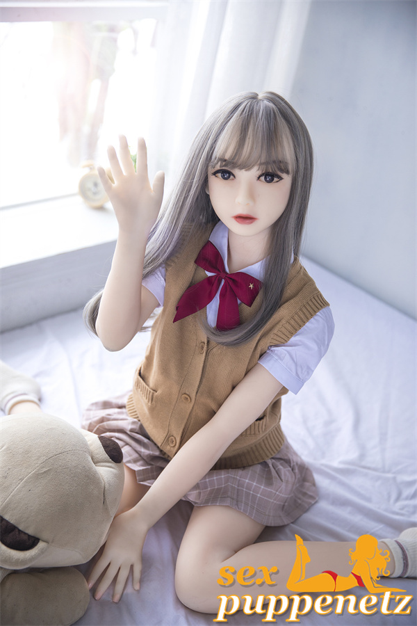 tiny sex doll