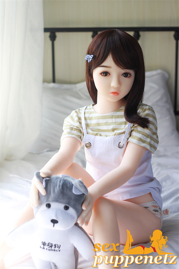 tiny sex doll