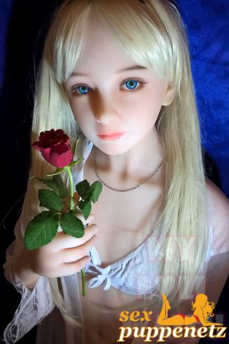 mini sexpuppe