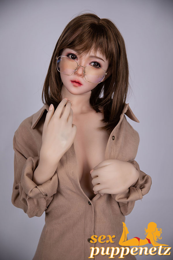 tiny sex doll