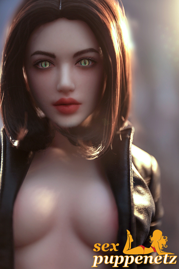 sexpuppe silikon