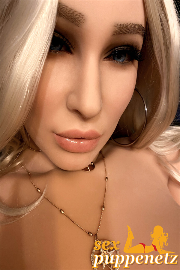 sex puppe