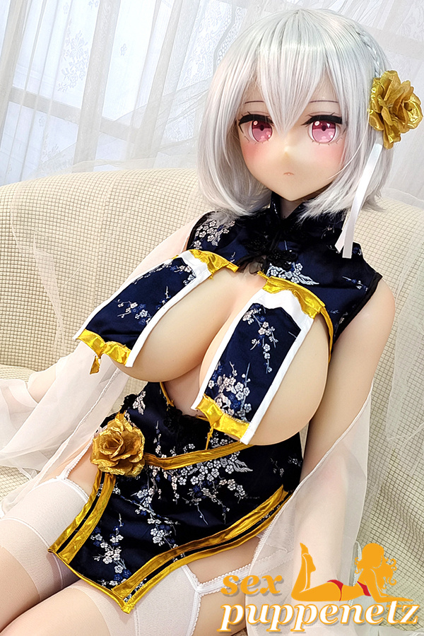tiny sex doll